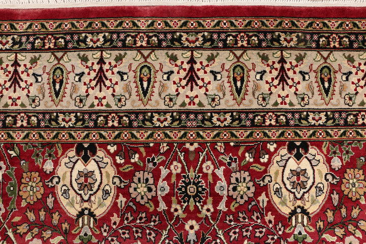 Maroon Mahal 4' 11 x 7' 2 - No. 52378 - ALRUG Rug Store