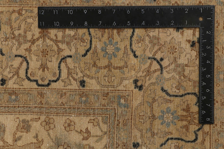 Navajo White Mahal 5'  1" x 6'  7" - No. QA28183