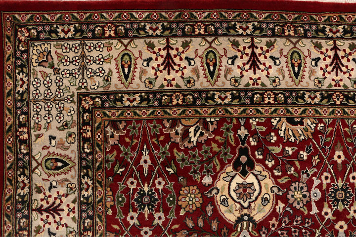Maroon Mahal 5' 1 x 7' 1 - No. 52385 - ALRUG Rug Store