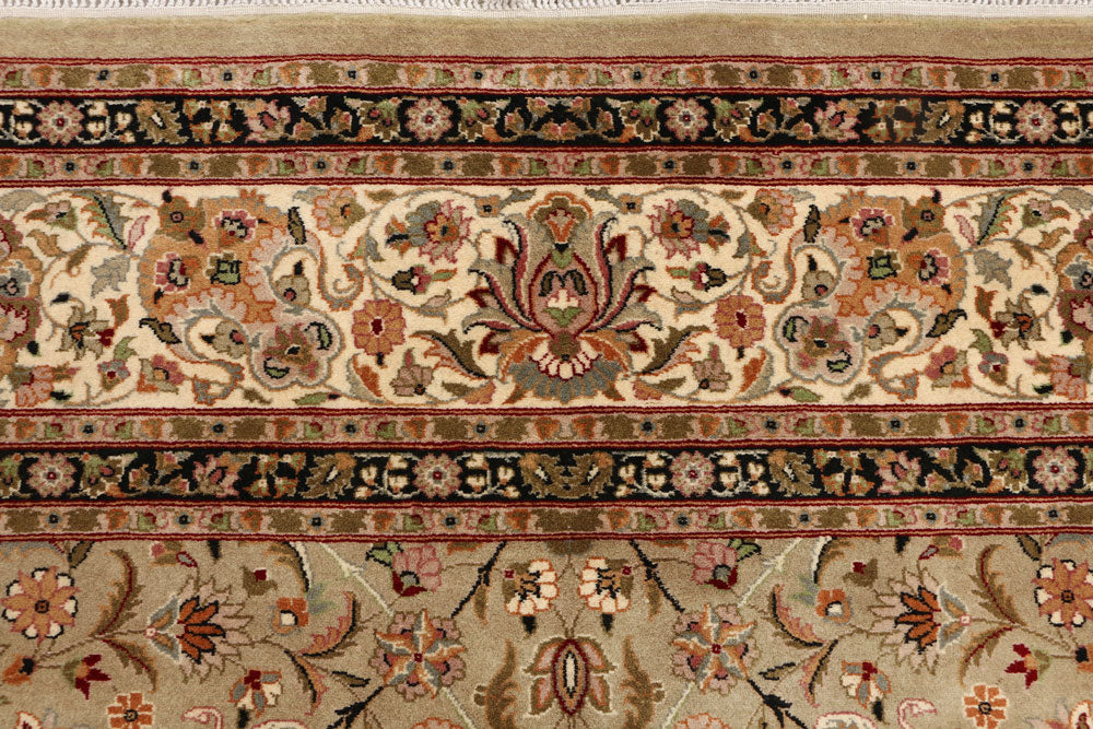 Tan Mahal 6' 2 x 9' 1 - No. 52399 - ALRUG Rug Store