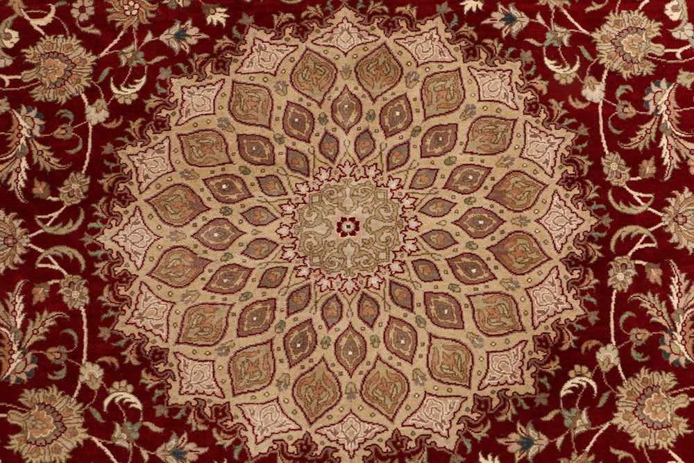 Maroon Kashan 6' 2 x 9' 1 - No. 52401 - ALRUG Rug Store