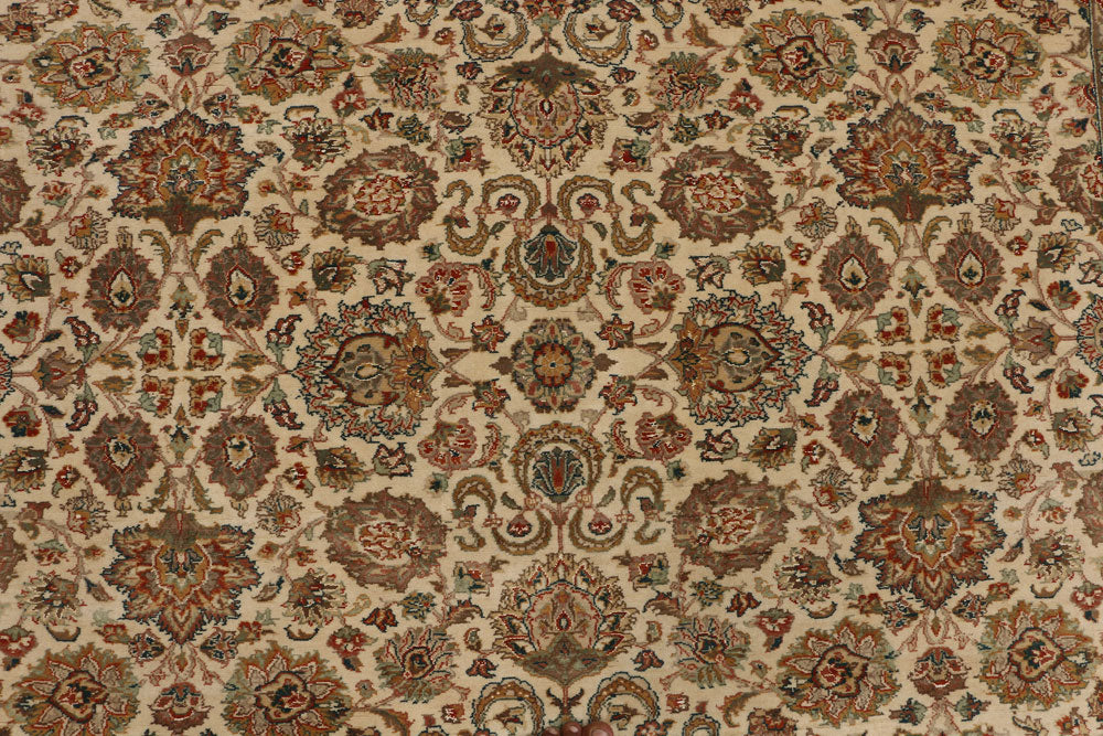 Blanched Almond Mahal 6' 1 x 8' 6 - No. 52422 - ALRUG Rug Store