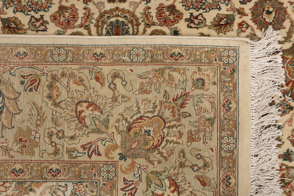 Blanched Almond Mahal 6' 1 x 8' 6 - No. 52422 - ALRUG Rug Store