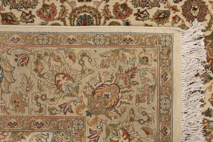 Blanched Almond Mahal 6' 1 x 8' 6 - No. 52422 - ALRUG Rug Store