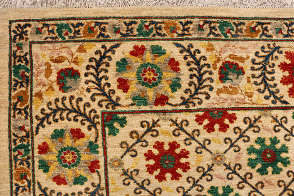 Blanched Almond Mahal 6' 3 x 8' 11 - No. 52431 - ALRUG Rug Store