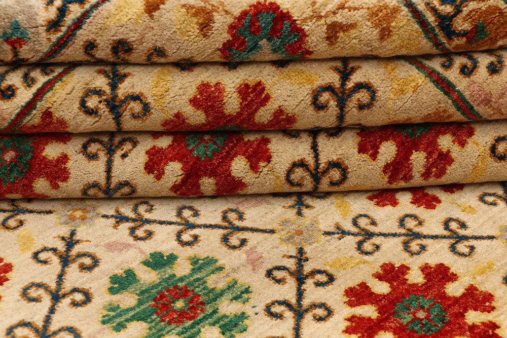 Blanched Almond Mahal 6' 3 x 8' 11 - No. 52431 - ALRUG Rug Store