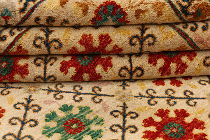 Blanched Almond Mahal 6' 3 x 8' 11 - No. 52431 - ALRUG Rug Store