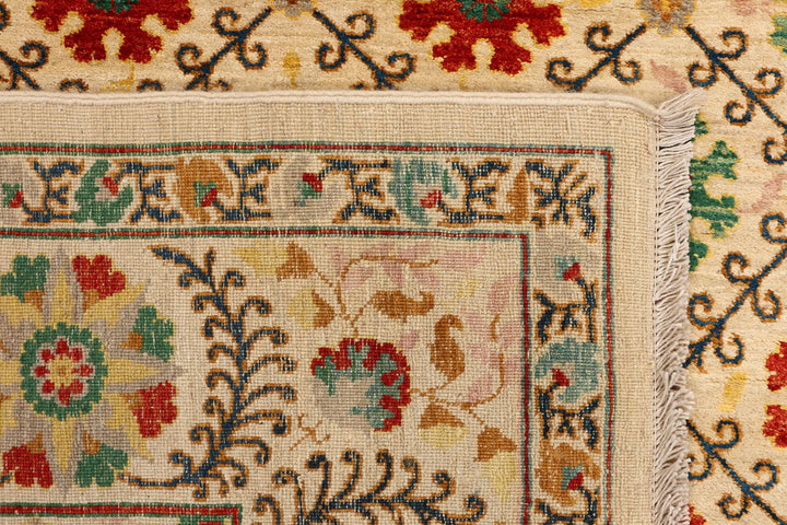 Blanched Almond Mahal 6' 3 x 8' 11 - No. 52431 - ALRUG Rug Store