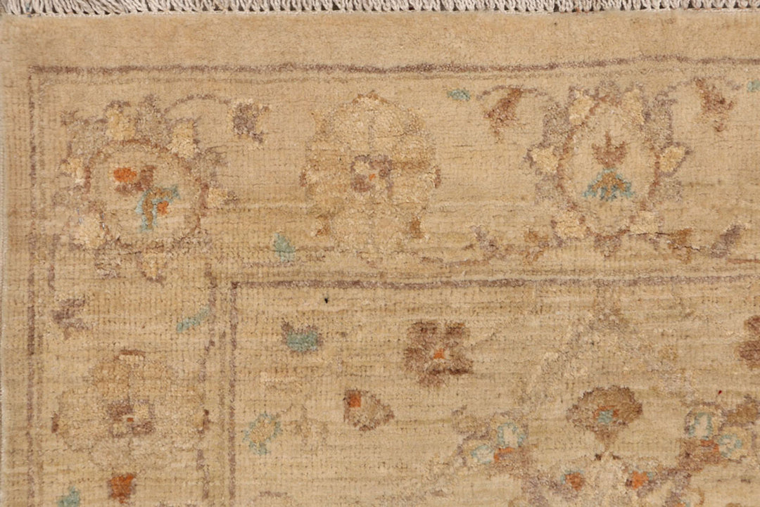 Blanched Almond Oushak 2'  7" x 9'  11" - No. QA66417