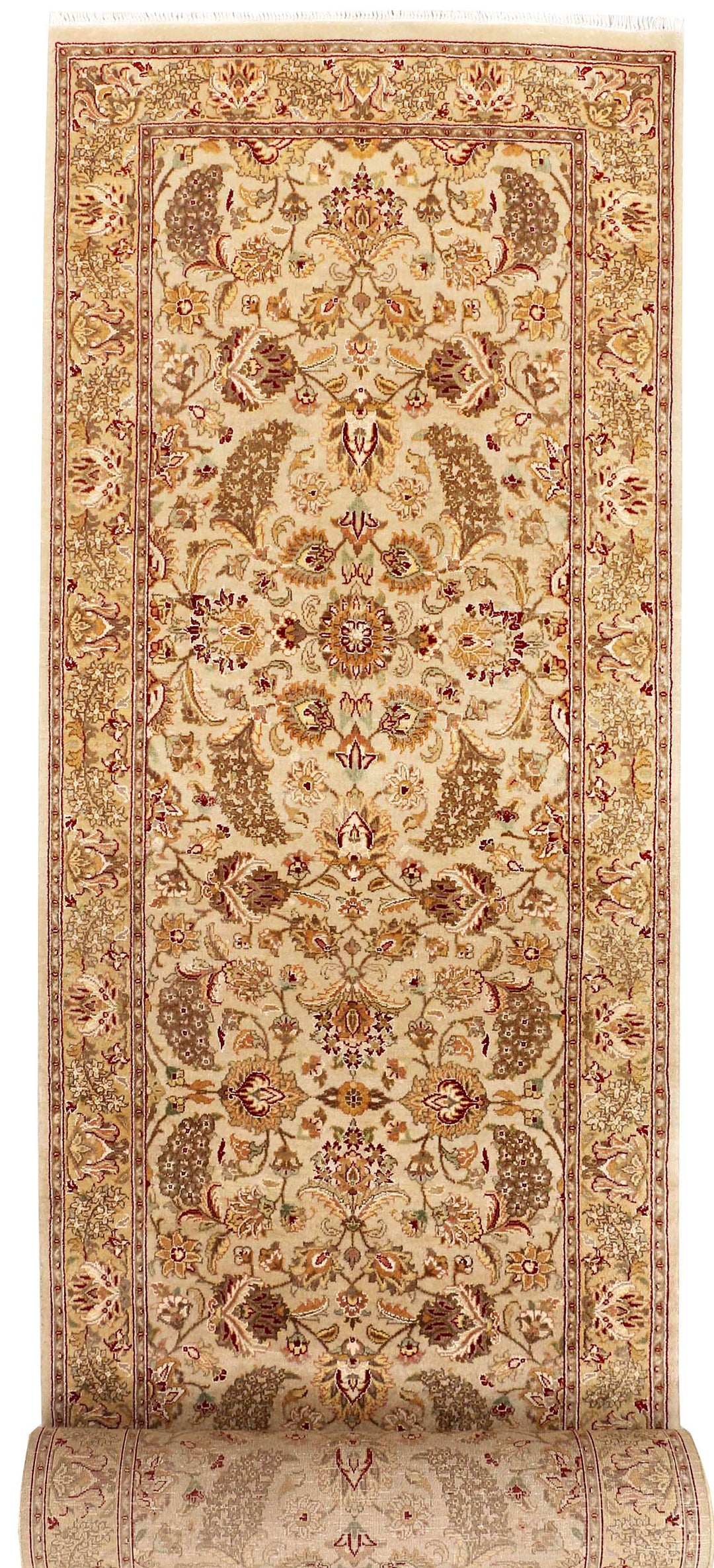 Blanched Almond Mahal 2' 6 x 12' 8 - No. 52487 - ALRUG Rug Store