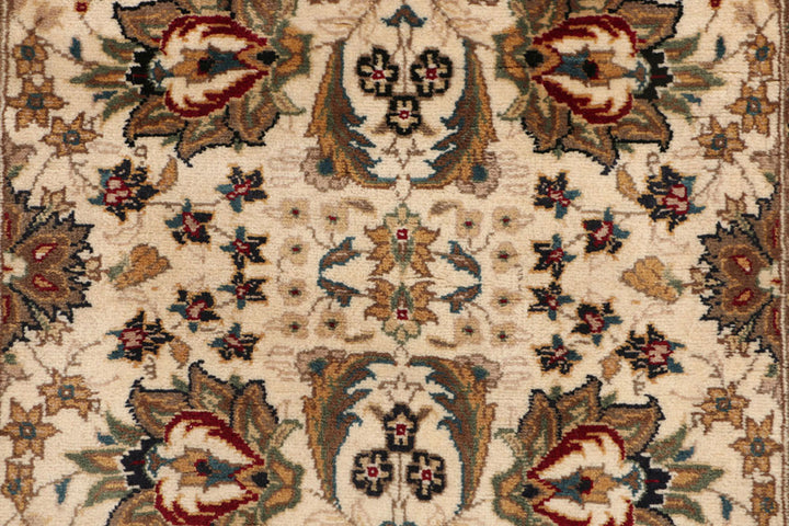 Cornsilk Mahal 2'  6" x 5'  9" - No. QA62308