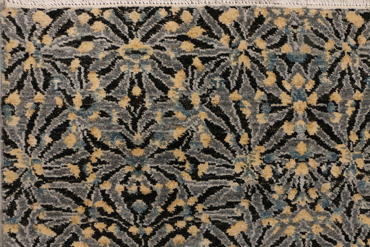 Multi Colored Ikat 6' 5 x 9' 10 - No. 52511 - ALRUG Rug Store