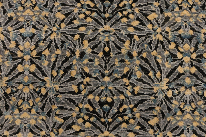 Multi Colored Ikat 6' 5 x 9' 10 - No. 52511 - ALRUG Rug Store