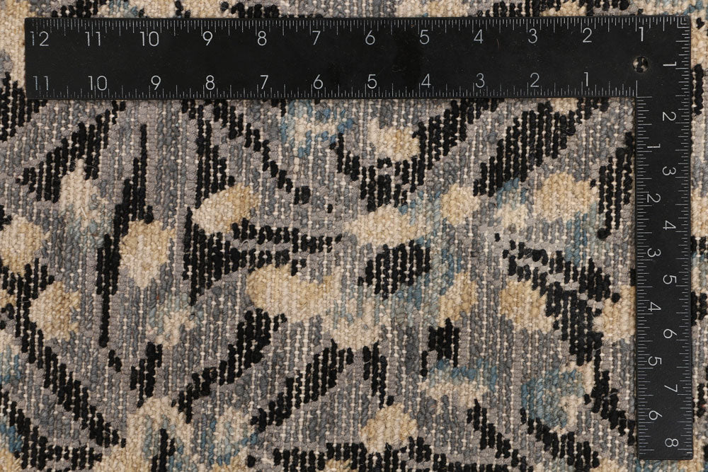 Multi Colored Ikat 6' 5 x 9' 10 - No. 52511 - ALRUG Rug Store