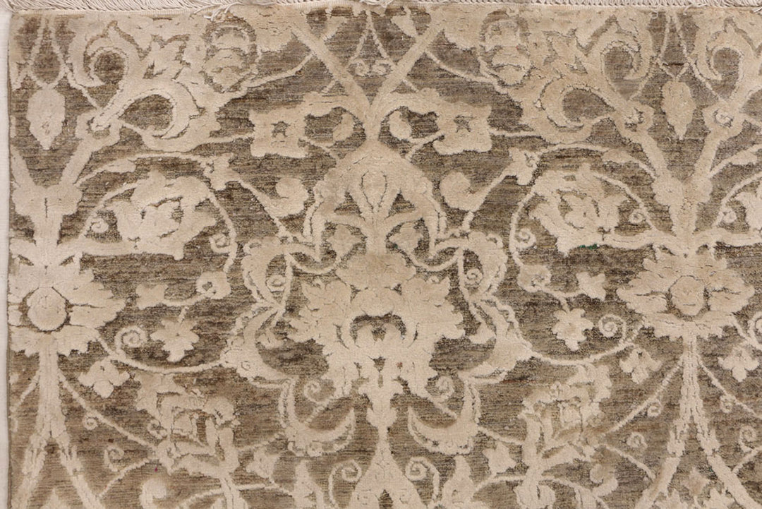 Sienna Ikat 6'  6" x 9'  4" - No. QA22911