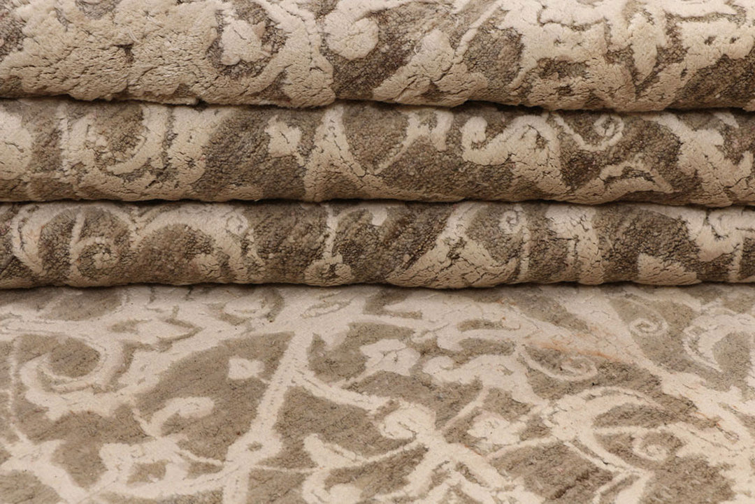 Sienna Ikat 6'  6" x 9'  4" - No. QA22911