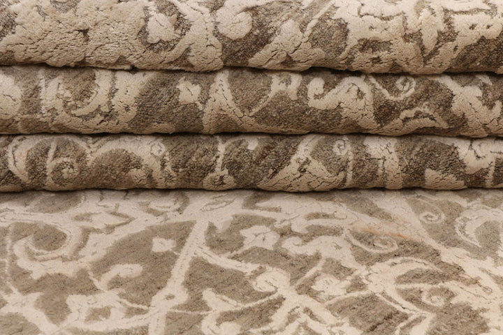 Sienna Ikat 6'  6" x 9'  4" - No. QA22911