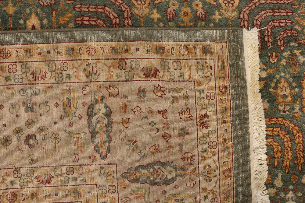 Dark Olive Green Mahal 8' 1 x 9' 11 - No. 52530 - ALRUG Rug Store