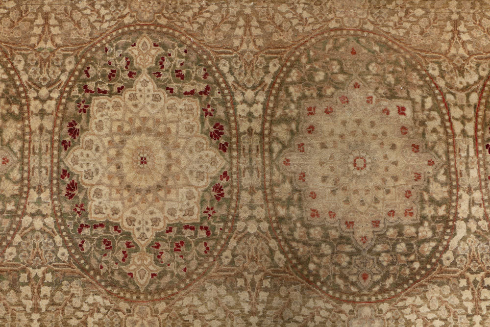 Olive Mahal 8' 3 x 8' 8 - No. 52537 - ALRUG Rug Store