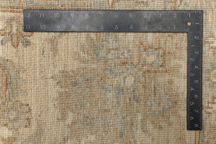 Blanched Almond Ziegler 8' 10 x 11' 11 - No. 52558 - ALRUG Rug Store