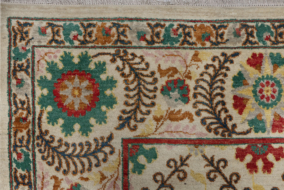 Cornsilk Gabbeh 8'  11" x 11'  9" - No. QA27617