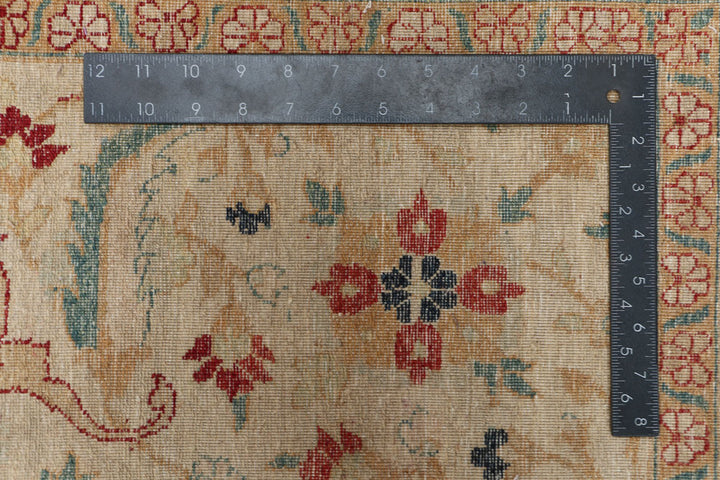 Blanched Almond Mahal 10' 2 x 13' 3 - No. 52586 - ALRUG Rug Store