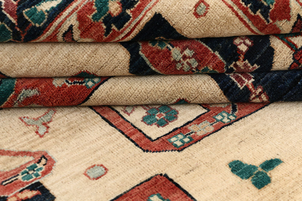 Blanched Almond Ziegler 6' 8 x 9' 11 - No. 53665 - ALRUG Rug Store