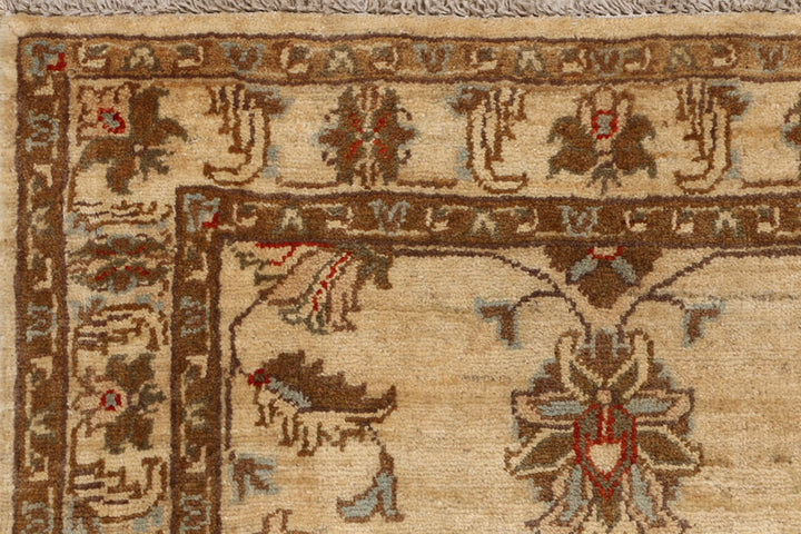 Wheat Ziegler 2' 5 x 6' 8 - No. 53988 - ALRUG Rug Store