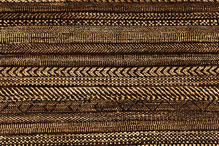 Saddle Brown Gabbeh 6' 6 x 7' 11 - No. 55563 - ALRUG Rug Store
