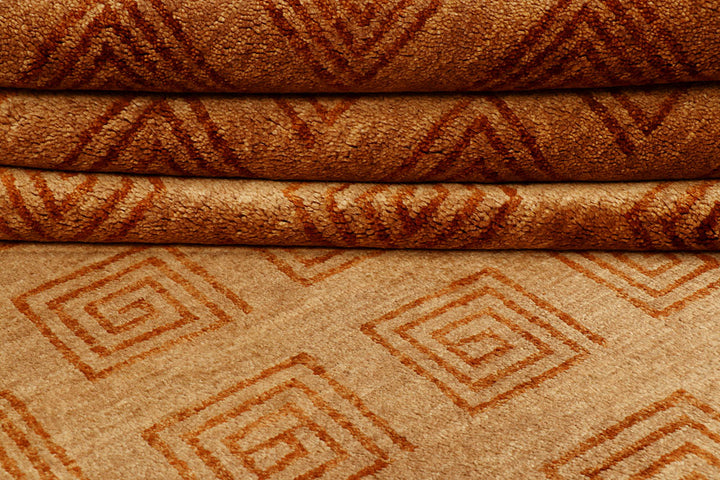 Sandy Brown Gabbeh 5' 5 x 8' 4 - No. 55604 - ALRUG Rug Store