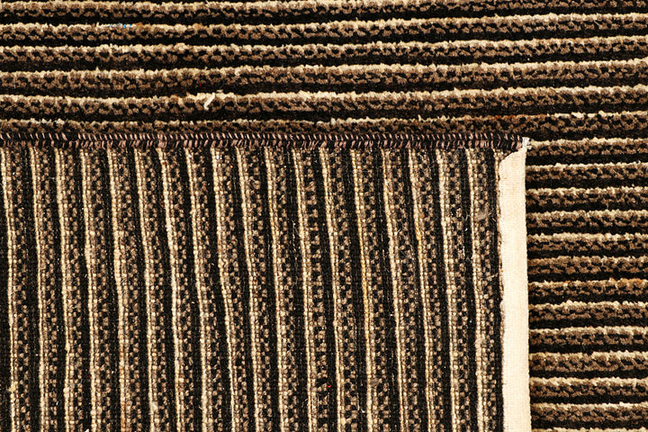 Saddle Brown Gabbeh 5' 7 x 7' 10 - No. 55626 - ALRUG Rug Store