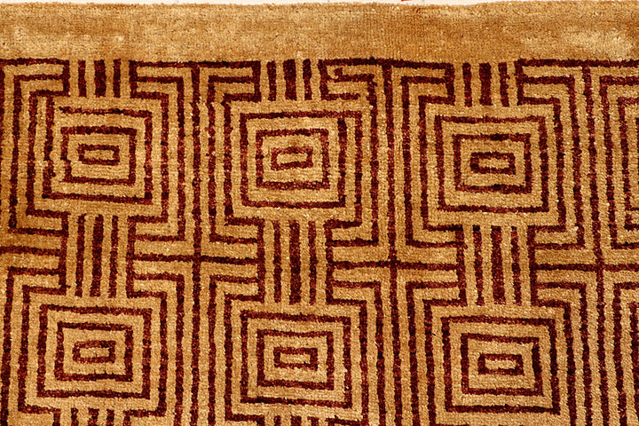 Tan Gabbeh 5' 6 x 8' 2 - No. 55645 - ALRUG Rug Store