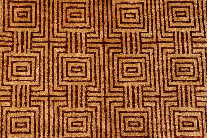 Tan Gabbeh 5' 6 x 8' 2 - No. 55645 - ALRUG Rug Store