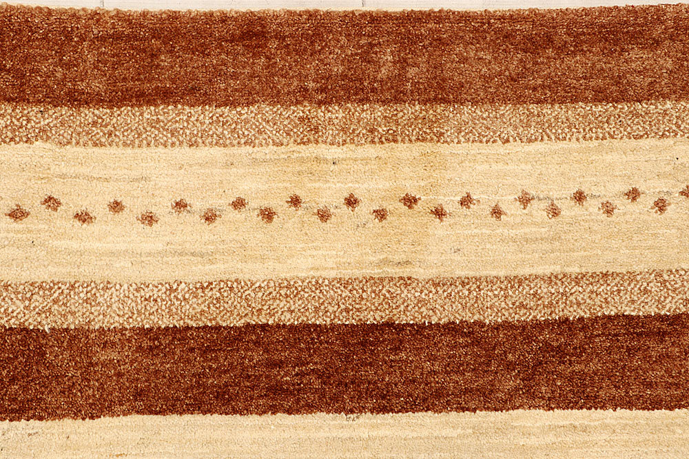 Navajo White Gabbeh 5' 9 x 7' 7 - No. 55666 - ALRUG Rug Store