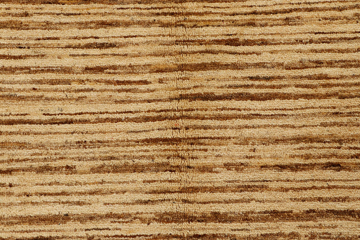 Navajo White Gabbeh 5' 7 x 8' 1 - No. 55685 - ALRUG Rug Store