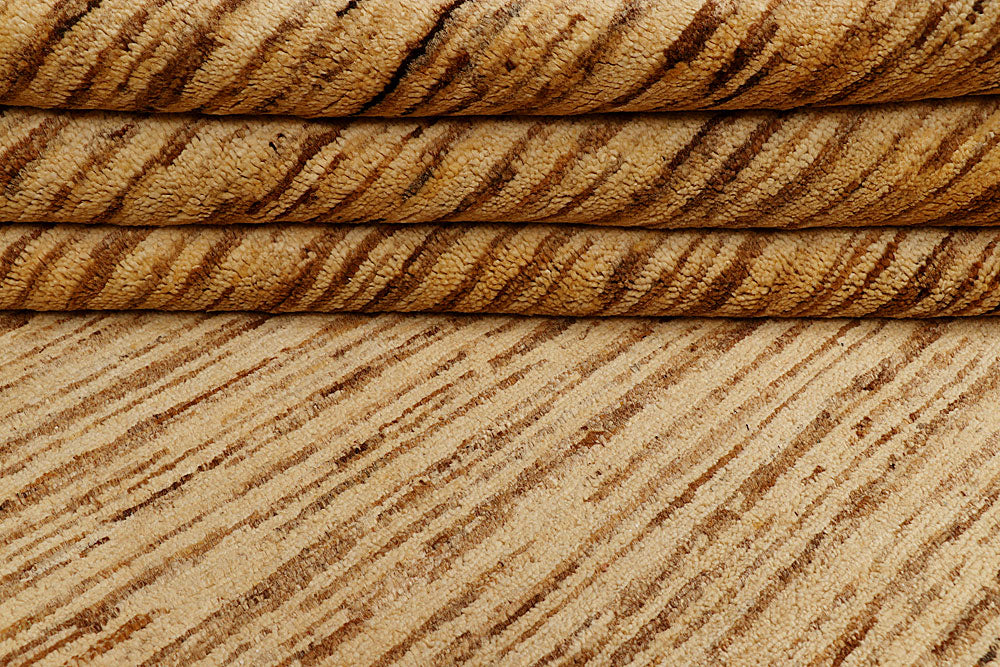 Navajo White Gabbeh 5' 7 x 8' 1 - No. 55685 - ALRUG Rug Store