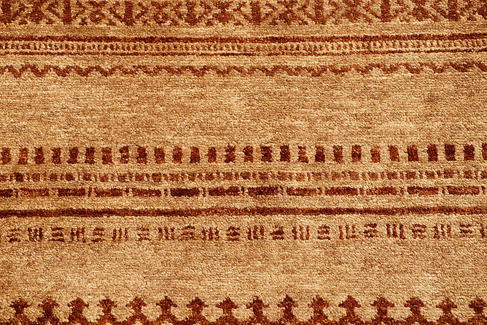 Sandy Brown Gabbeh 4' 7 x 6' 7 - No. 55694 - ALRUG Rug Store