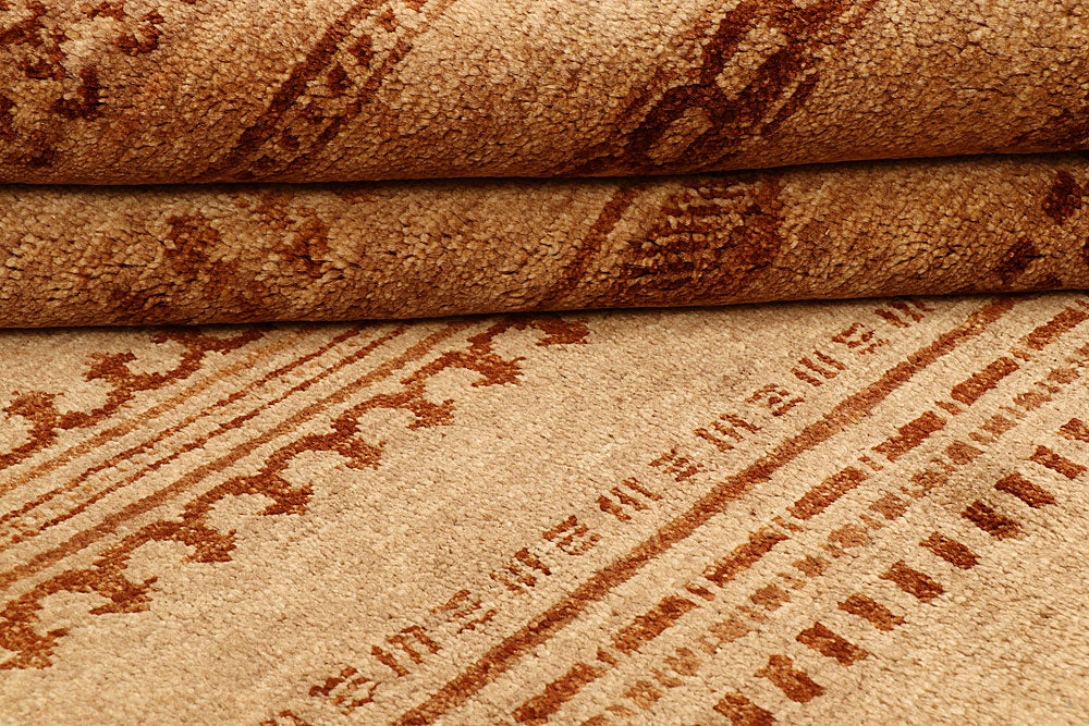 Sandy Brown Gabbeh 4' 7 x 6' 7 - No. 55694 - ALRUG Rug Store