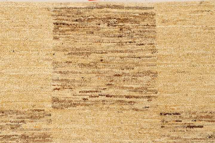 Navajo White Gabbeh 4' 6 x 6' 3 - No. 55711 - ALRUG Rug Store