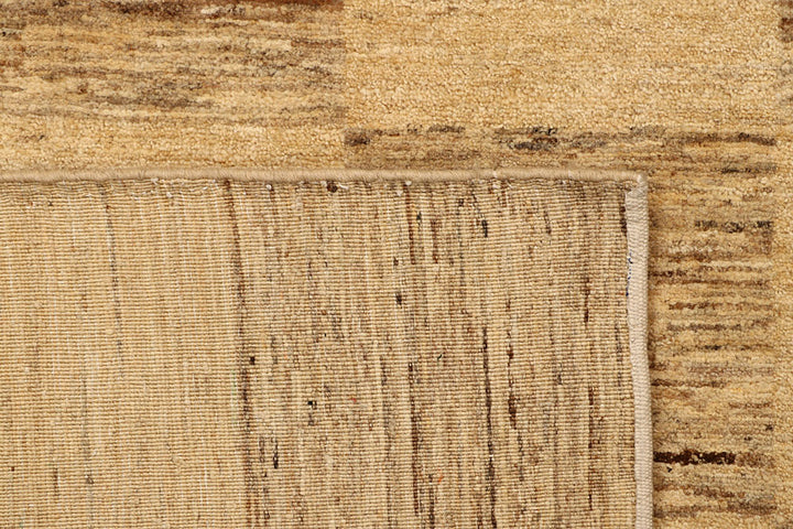 Navajo White Gabbeh 4' 6 x 6' 3 - No. 55711 - ALRUG Rug Store