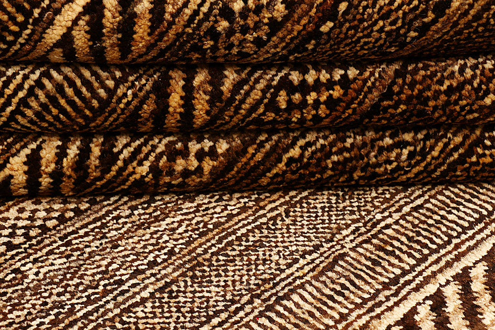 Saddle Brown Gabbeh 4' 6 x 6' 7 - No. 55716 - ALRUG Rug Store