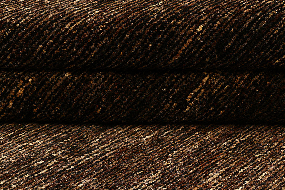Saddle Brown Gabbeh 4' 5 x 6' 7 - No. 55722 - ALRUG Rug Store