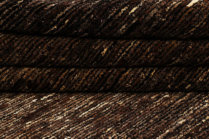 Saddle Brown Gabbeh 5' 1 x 5' 10 - No. 55735 - ALRUG Rug Store