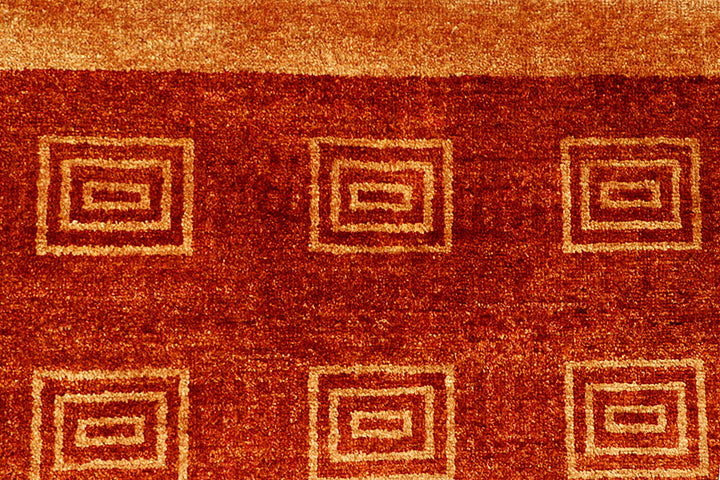 Firebrick Gabbeh 4' 7 x 6' 6 - No. 55738 - ALRUG Rug Store