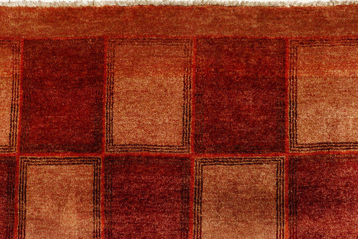 Firebrick Gabbeh 4' 6 x 7' - No. 55744 - ALRUG Rug Store