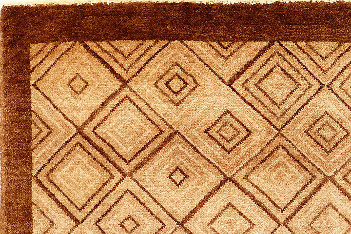 Burlywood Gabbeh 4' 6 x 6' 1 - No. 55755 - ALRUG Rug Store