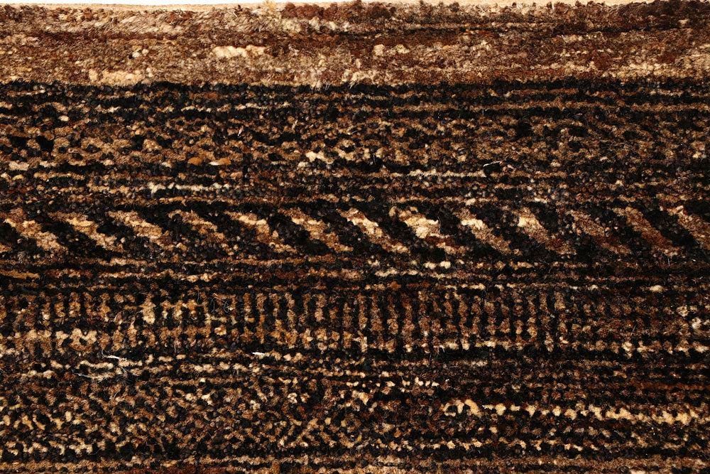 Saddle Brown Gabbeh 2' 7 x 8' - No. 55779 - ALRUG Rug Store