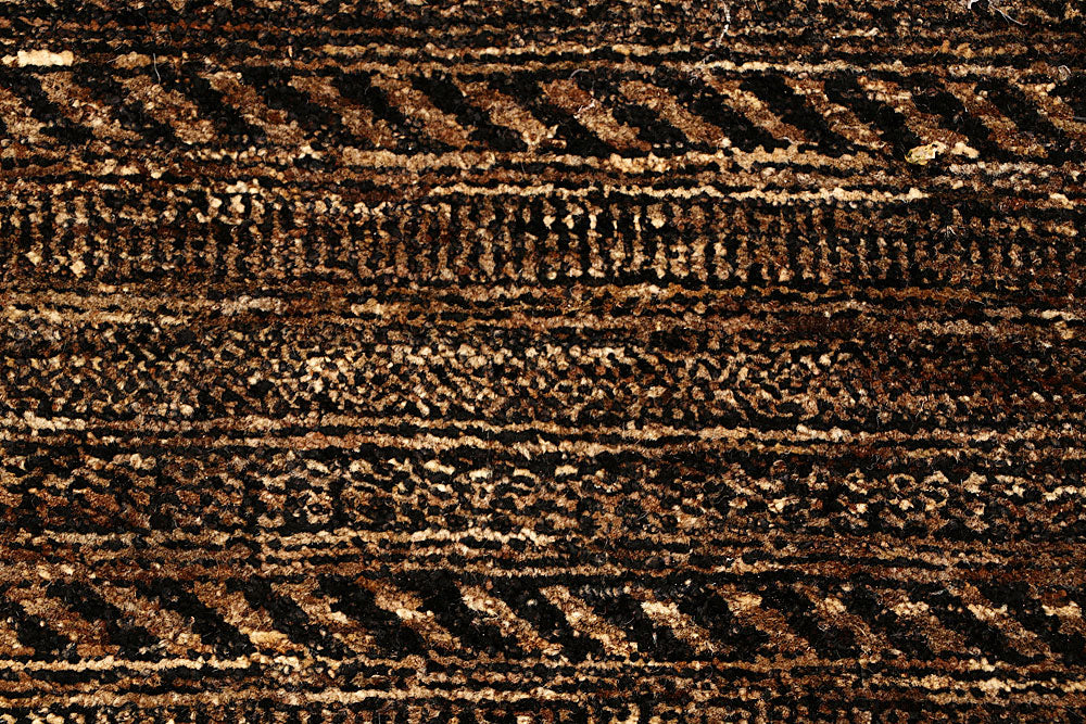 Saddle Brown Gabbeh 2' 7 x 8' - No. 55779 - ALRUG Rug Store