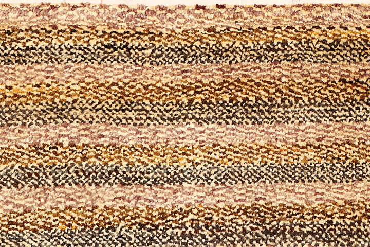 Navajo White Gabbeh 2' 7 x 9' 8 - No. 55784 - ALRUG Rug Store