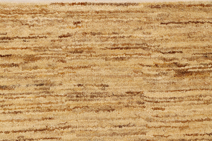 Navajo White Gabbeh 2' 6 x 6' 1 - No. 55785 - ALRUG Rug Store